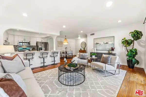 12500 Huston Street #104, Valley Village, CA 91607