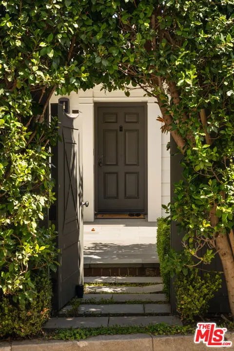 8836 Evanview Drive, West Hollywood, CA 90069 - #3