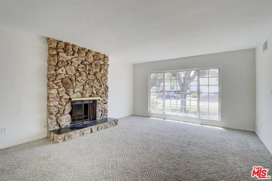 6840 Sausalito Avenue, West Hills, CA 91307 - #3