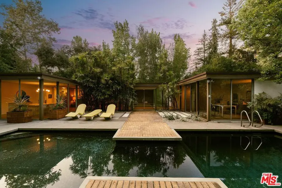 832 Canon Drive, Pasadena, CA 91106 - #2
