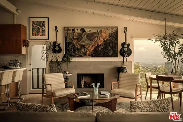 7185 Pacific View Drive, Los Angeles, CA 90068