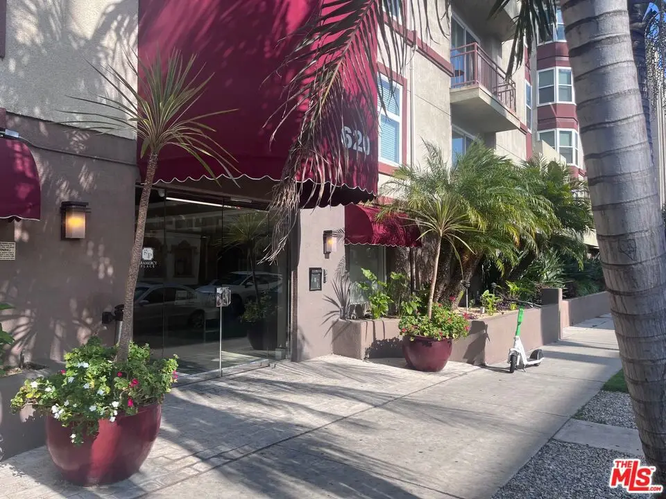 620 S Gramercy Place #339, Los Angeles, CA 90005 - #1