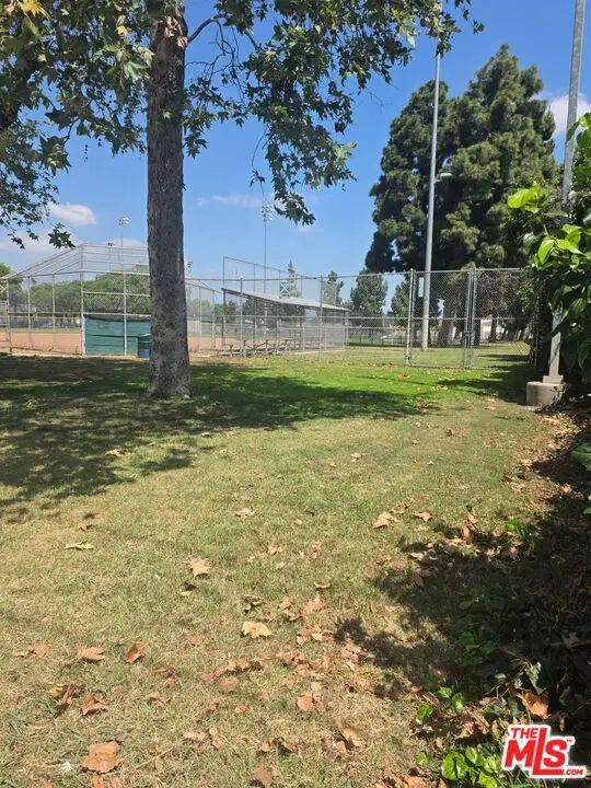 559 W 90th Street, Los Angeles, CA 90044 - #3