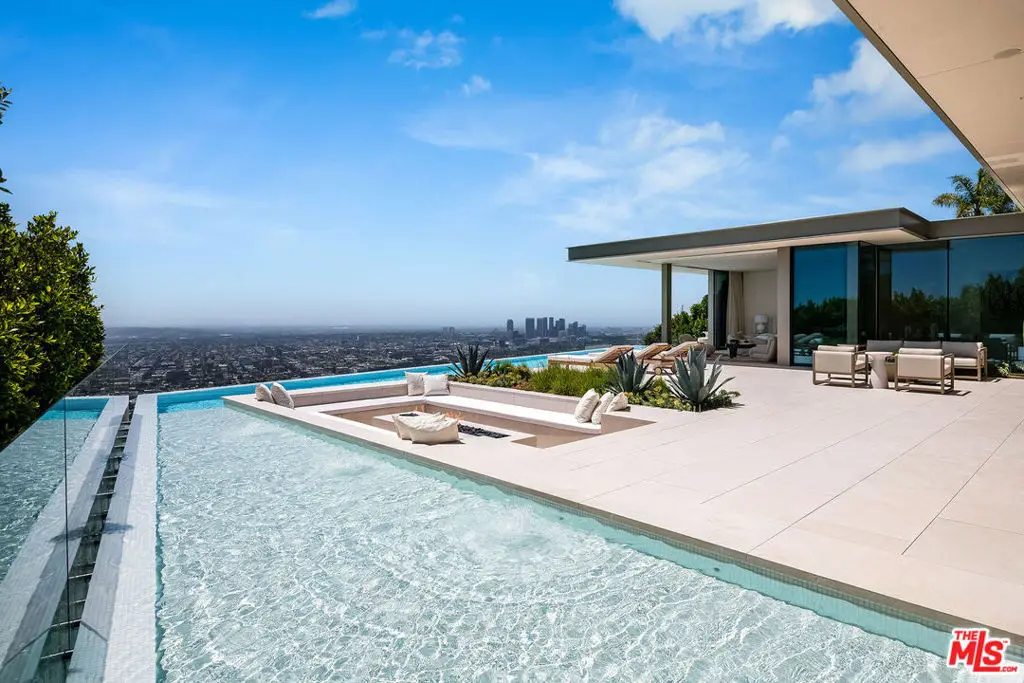 9016 Thrasher Avenue, Los Angeles, CA 90069 - #1
