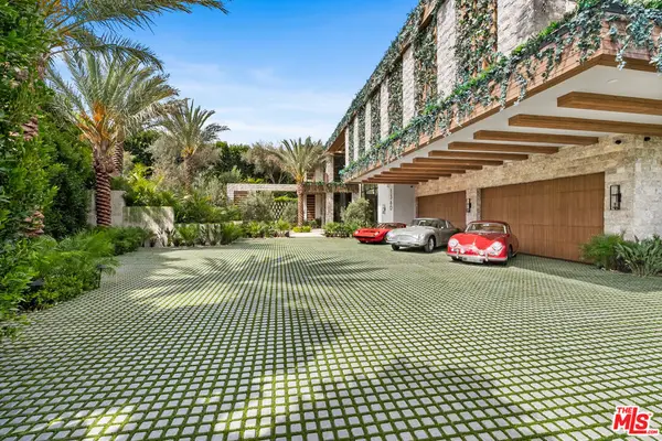 1360 Laurel Way, Beverly Hills, CA 90210