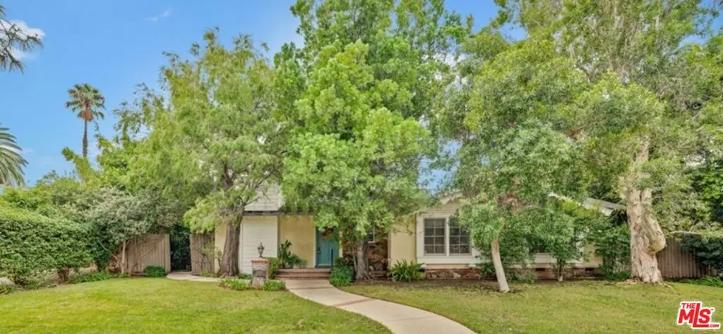 20724 Chatsworth Street, Chatsworth, CA 91311 - #1