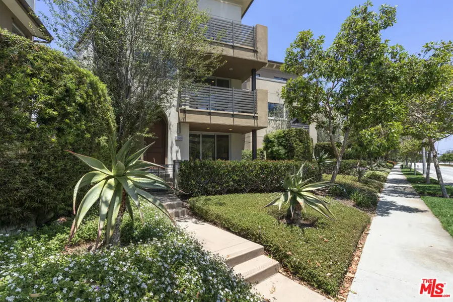 12868 S Seaglass Circle #W, Los Angeles, CA 90094 - #3
