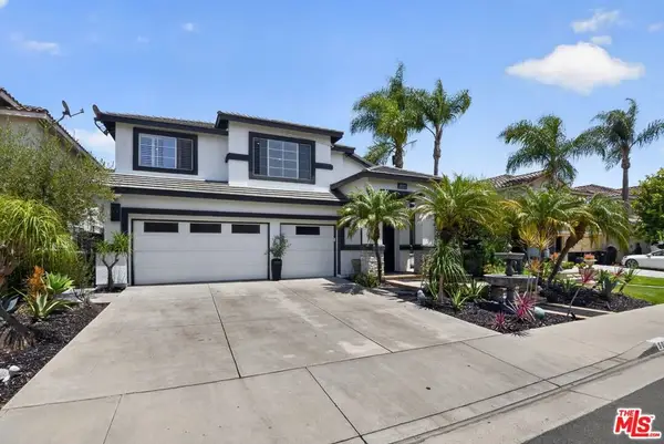 5018 S Chariton Avenue, Los Angeles, CA 90056