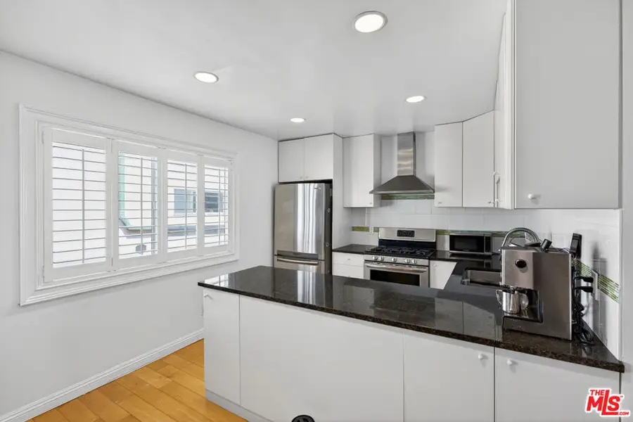2444 4th Street #4, Santa Monica, CA 90405 - #3