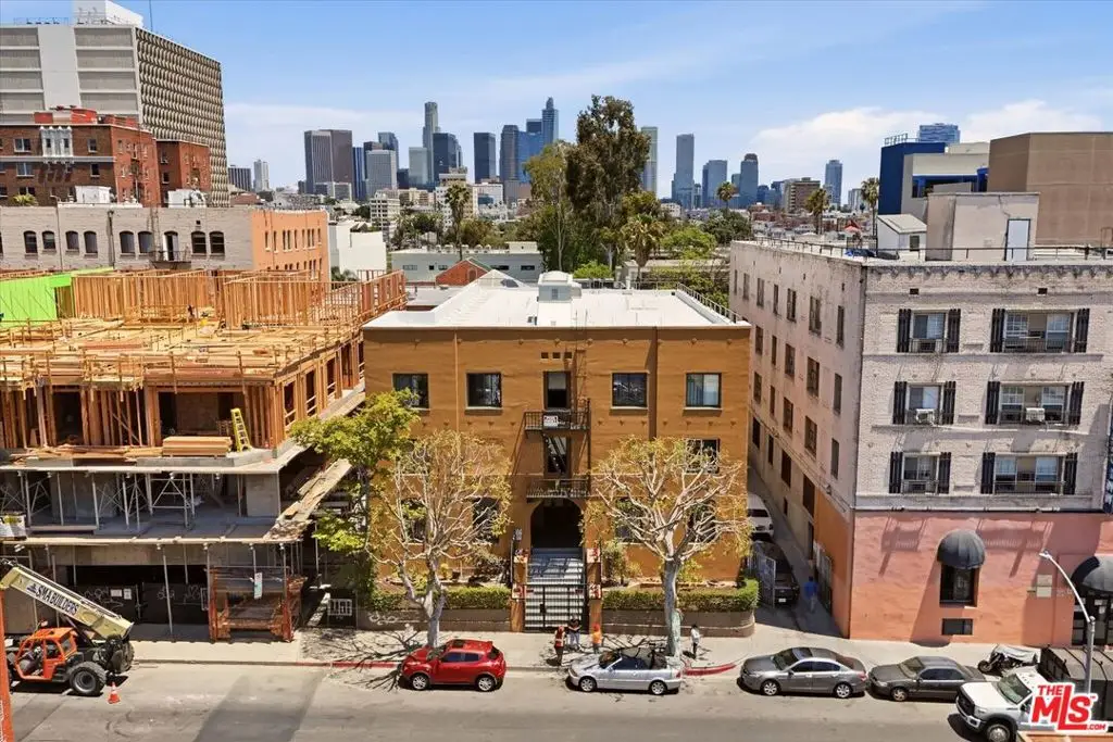 676 S Coronado Street, Los Angeles, CA 90057 - #1