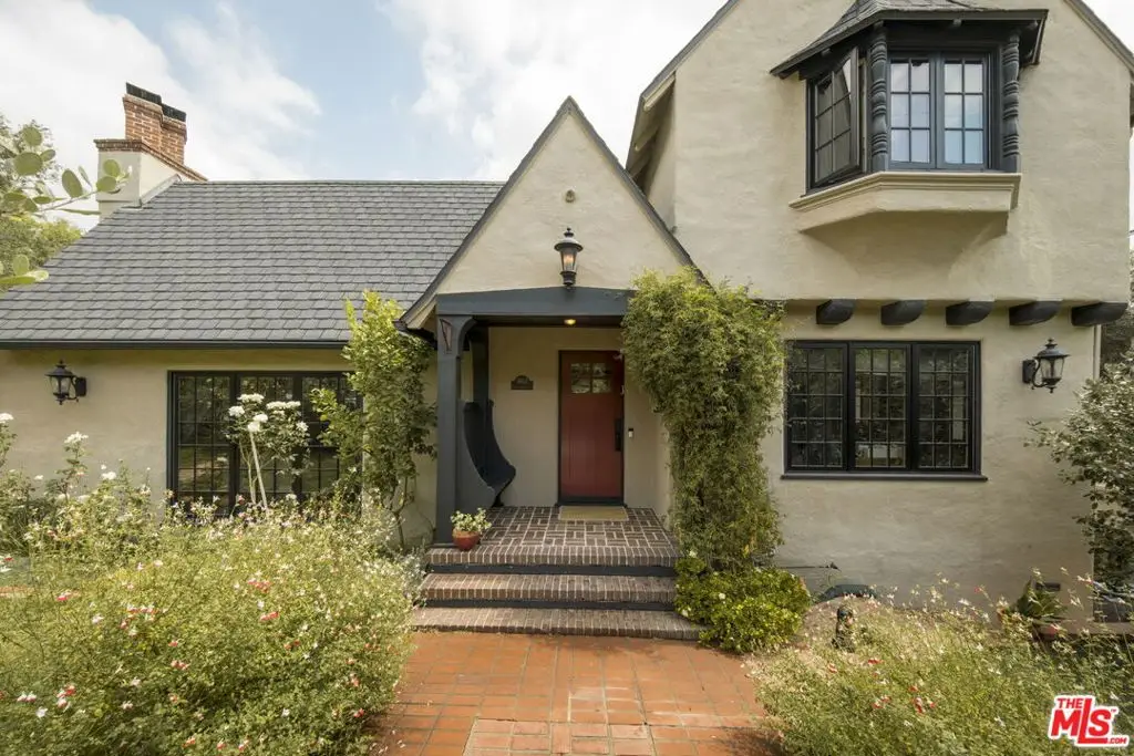 1602 Golf Club Drive, Glendale, CA 91206 - #1