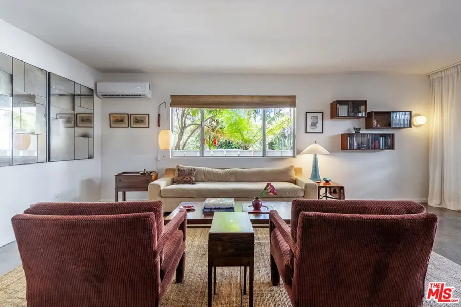 4343 Finley Avenue #2, Los Angeles, CA 90027 - #2