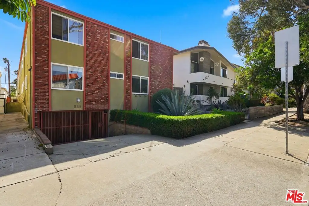 940 7th Street #8, Santa Monica, CA 90403 - #1