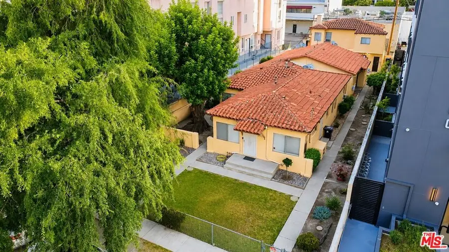 11017 Hartsook Street, North Hollywood, CA 91601 - #3