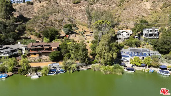 2100 E Lakeshore Drive, Agoura Hills, CA 91301