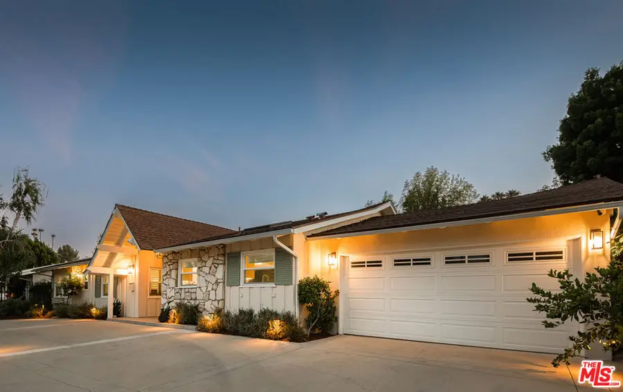 4731 Deseret Drive, Woodland Hills, CA 91364 - #2