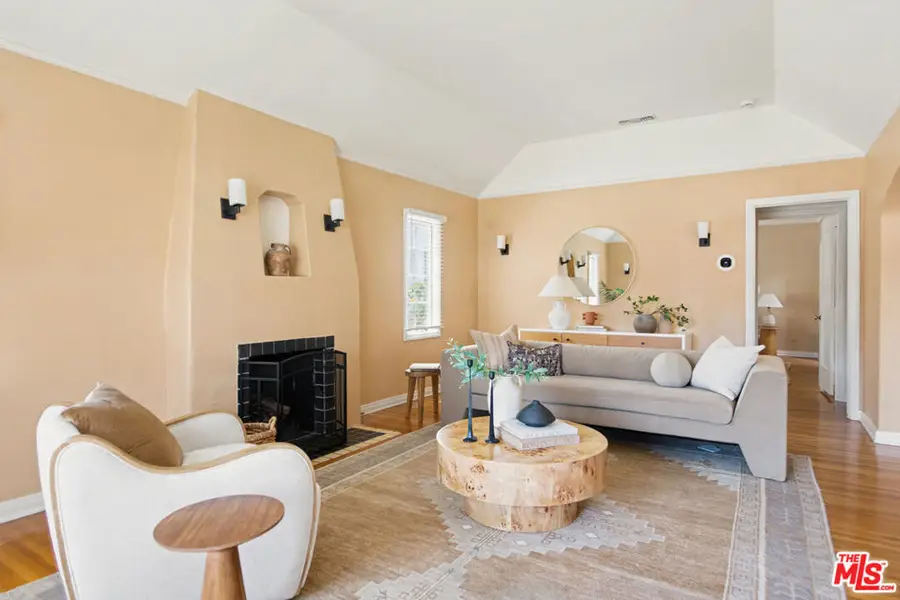 2265 E Moutain Street, Pasadena, CA 91104 - #2