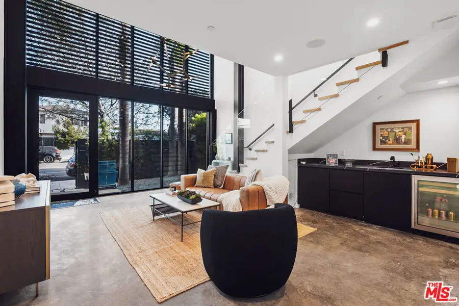 303 Venice Way, Venice, CA 90291 - #3