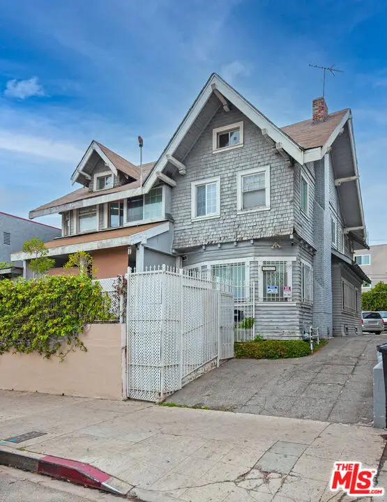 2961 W 8th Street, Los Angeles, CA 90005 - #1