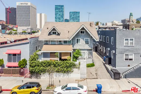 2961 W 8th Street, Los Angeles, CA 90005