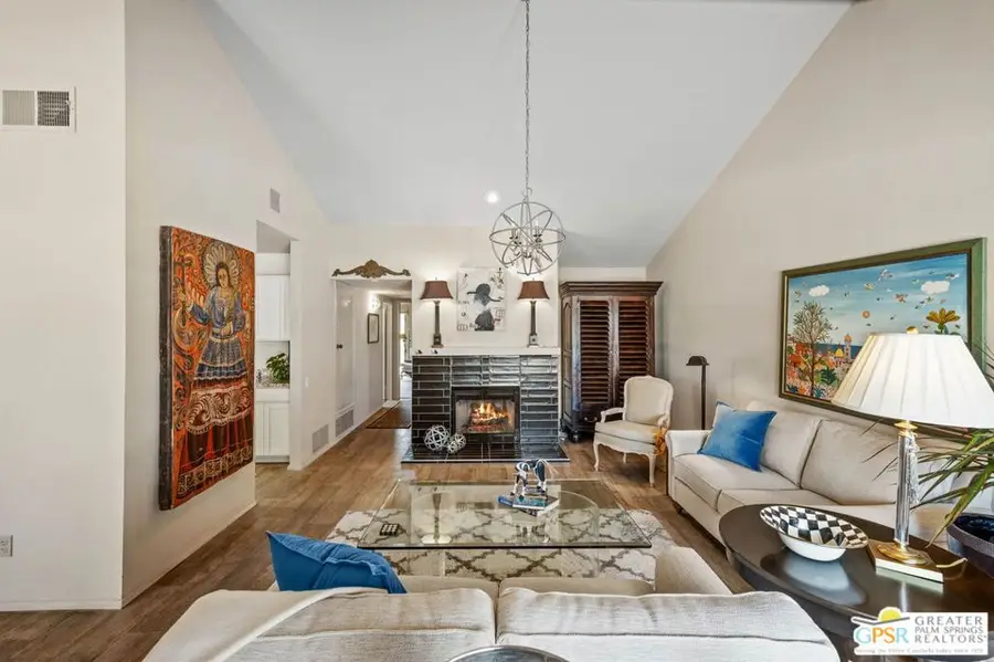 2117 Sunshine Way, Palm Springs, CA 92264 - #3