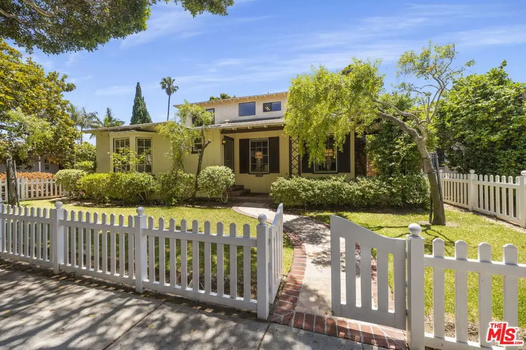 1720 Oak Street, Santa Monica, CA 90405 - #1