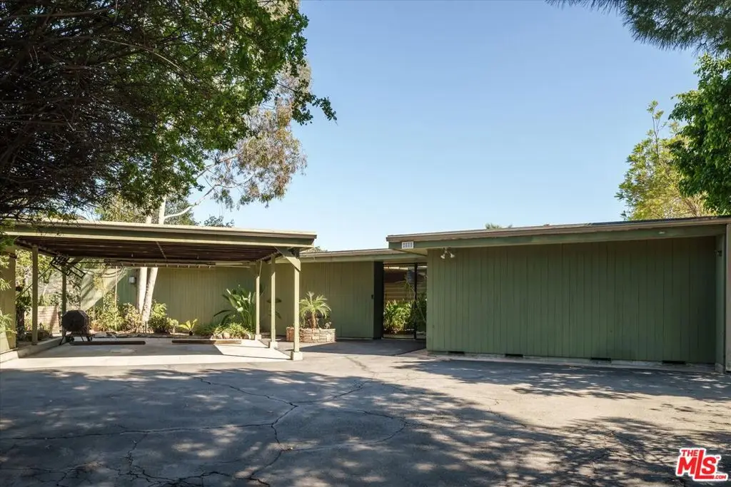 2885 Edgewick Road, Glendale, CA 91206 - #1