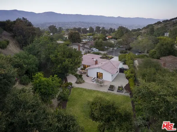 1102 Plaza Del Monte, Santa Barbara, CA 93101