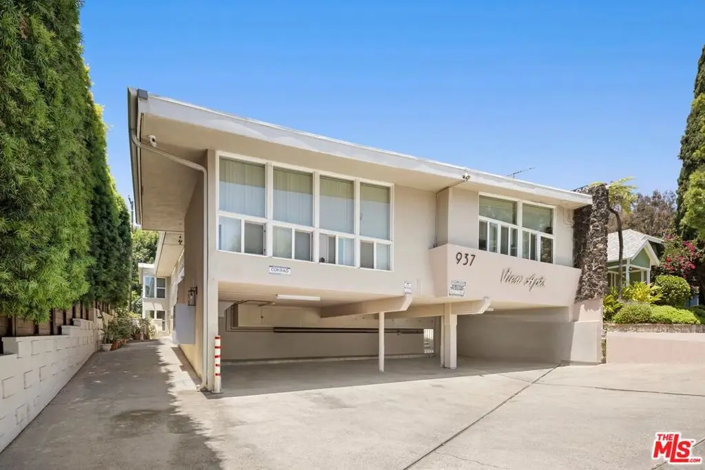 937 Hilldale Avenue, West Hollywood, CA 90069 - #1