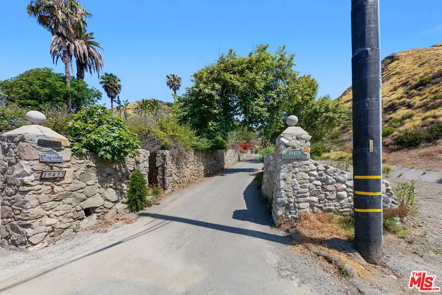 19355 Pacific Coast Highway, Malibu, CA 90265 - #2