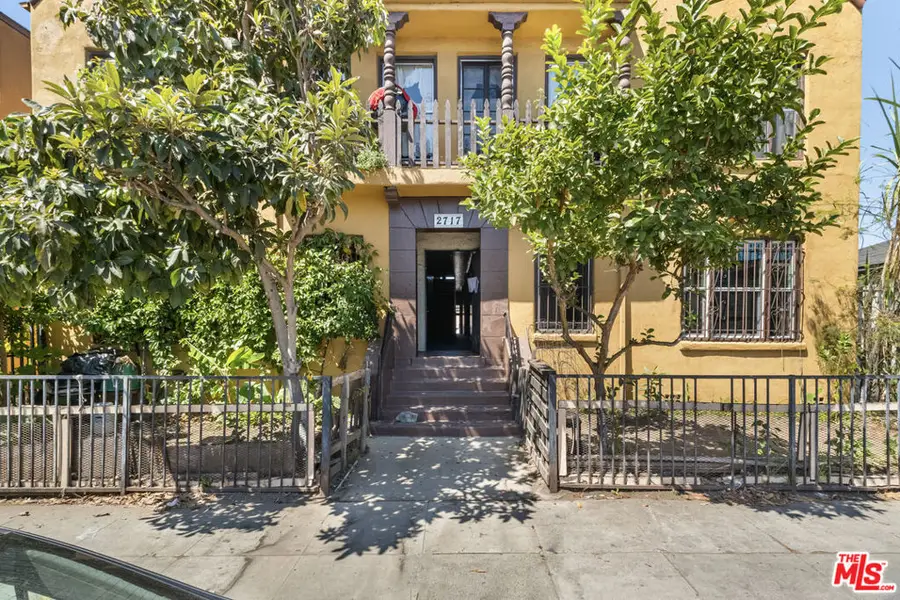 2717 S Budlong Avenue, Los Angeles, CA 90007 - #3