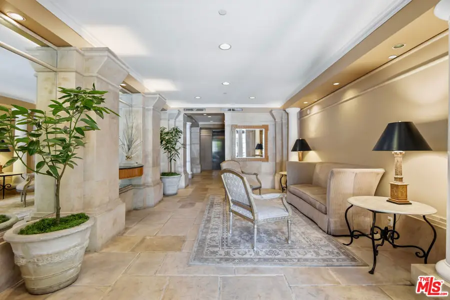128 N Swall Drive #108, Los Angeles, CA 90048 - #2