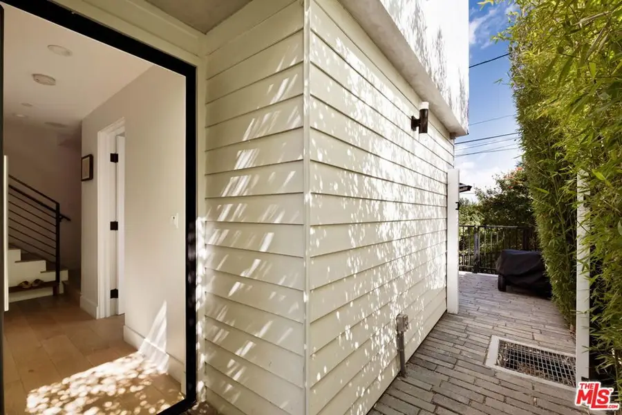 3256 Colony Circle, Los Angeles, CA 90027 - #3