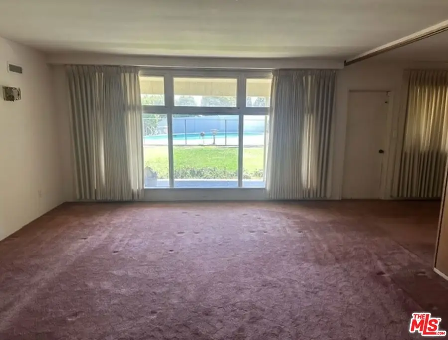 3806 Carmona Avenue, Los Angeles, CA 90008 - #2