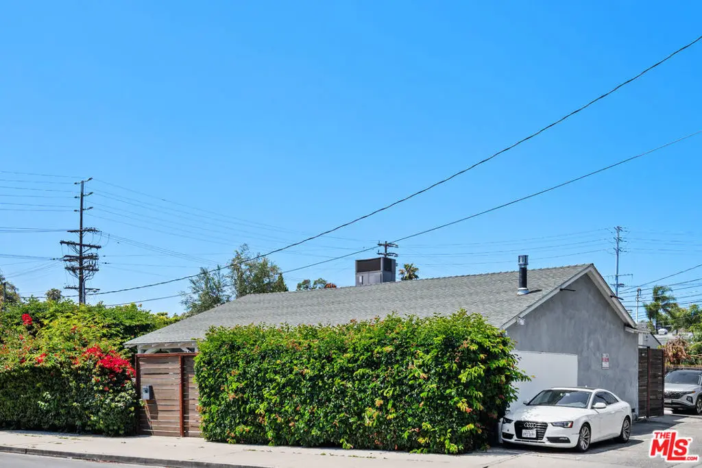 5205 Agnes Avenue, Valley Village, CA 91607 - #1