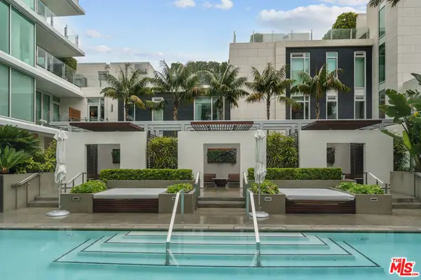 9000 W 3rd Street #106, Los Angeles, CA 90048