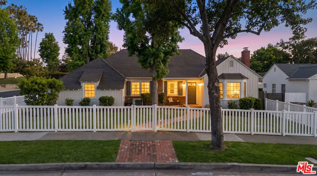 3330 Hermanos Street, Pasadena, CA 91107 - #1
