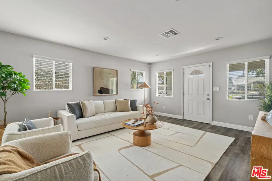 5434 4th Avenue, Los Angeles, CA 90043 - #3