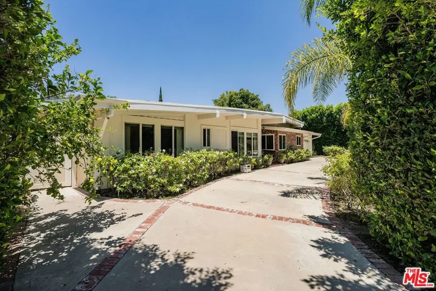 22421 Miranda Street, Woodland Hills, CA 91367 - #3