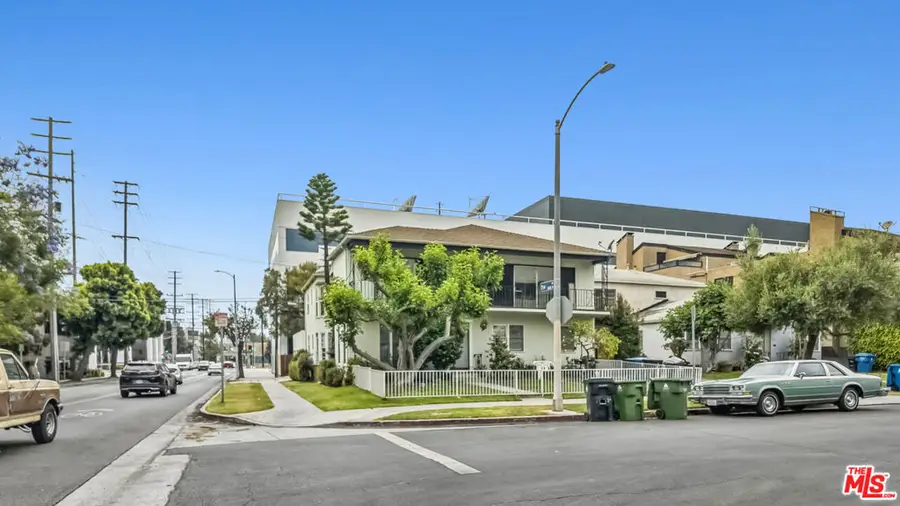 1433 S Bentley Avenue, Los Angeles, CA 90025 - #2