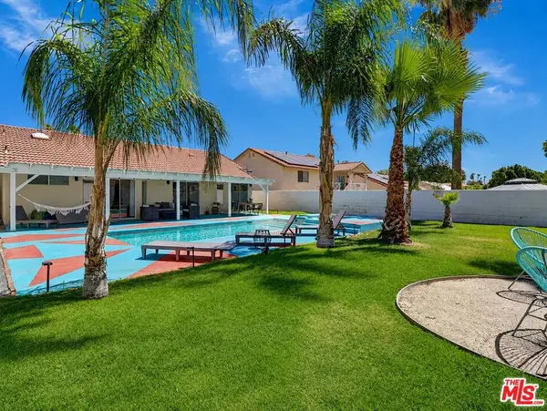 68725 Tachevah Drive, Cathedral City, CA 92234