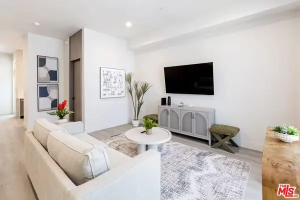 125 W Plymouth Street, Inglewood, CA 90302