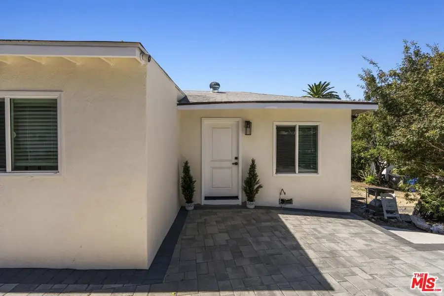 10214 Marcus Avenue, Tujunga, CA 91042 - #3