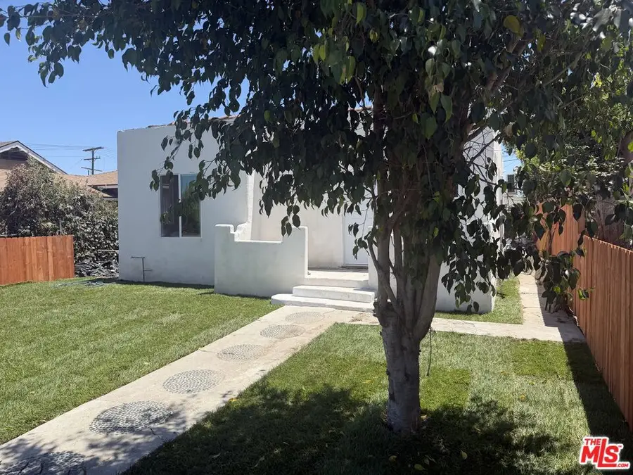 3312 Hyde Park Boulevard, Los Angeles, CA 90043 - #3