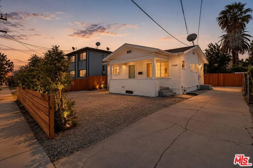 1244 W 107th Street, Los Angeles, CA 90044 - #1