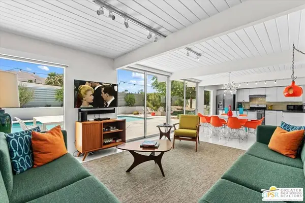 2889 N Davis Way, Palm Springs, CA 92262