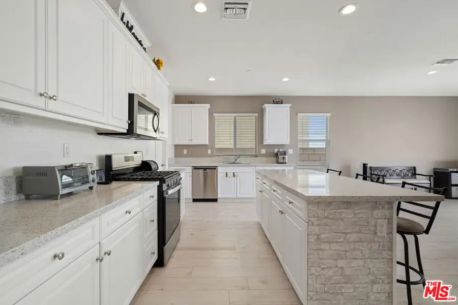 12645 Dion Place, Victorville, CA 92395 - #2