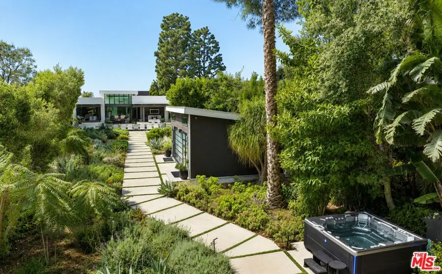 7139 Macapa Drive, Los Angeles, CA 90068 - #2