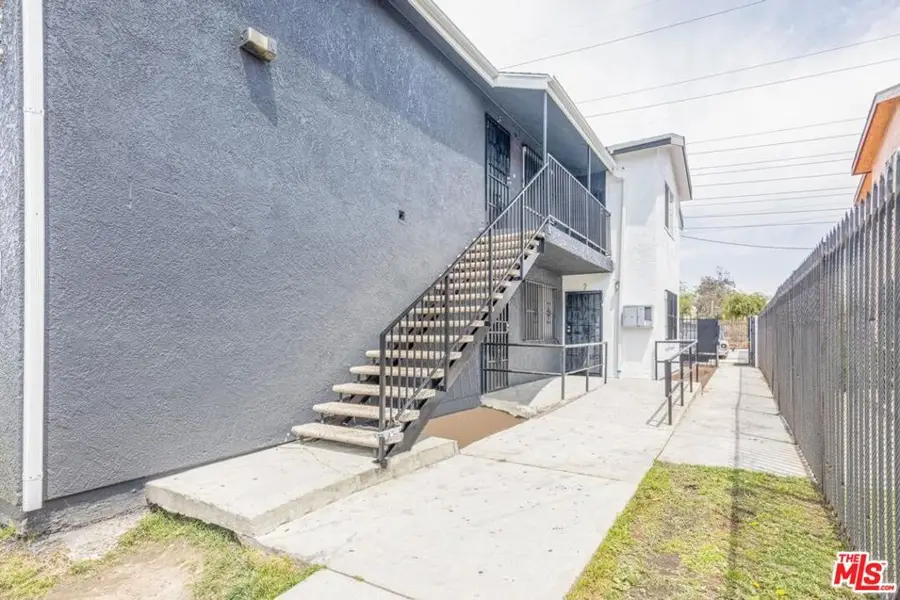 1535 E 92nd Street, Los Angeles, CA 90002 - #2