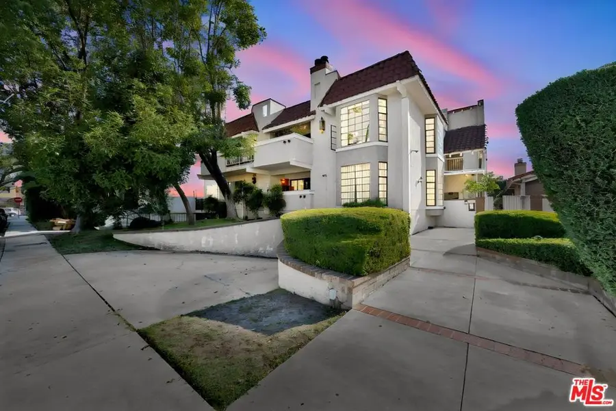 1211 Dorothy Drive #211, Glendale, CA 91202 - #2